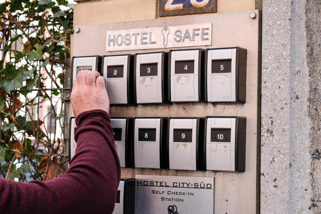 Hostel City Sued Hamburg Bagian luar foto