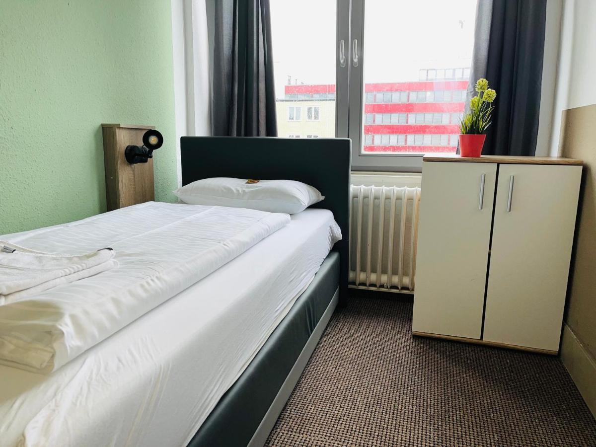 Hostel City Sued Hamburg Bagian luar foto